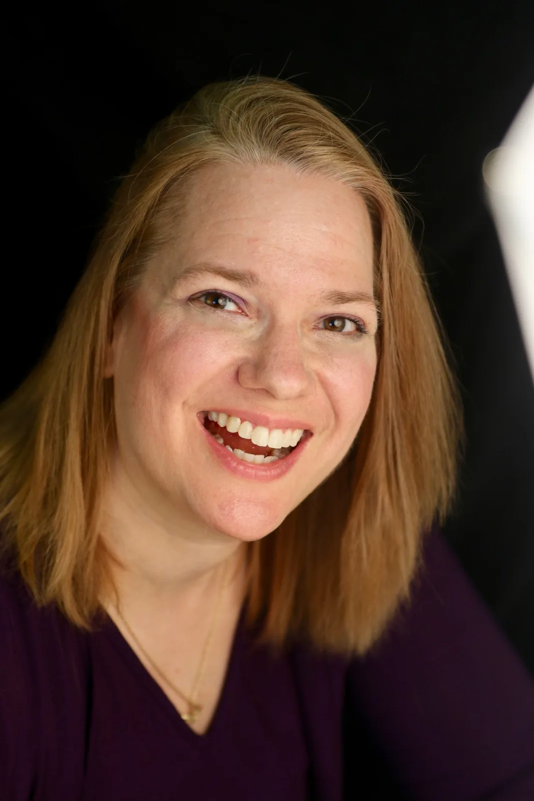 Award-Winning Actress, Motivational Speaker, and Writer: Dawn Grabowski
